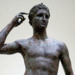 Atleta Vittorioso di Lisippo, la battaglia del Getty Museum contro la restituzione: «La statua non è italiana»